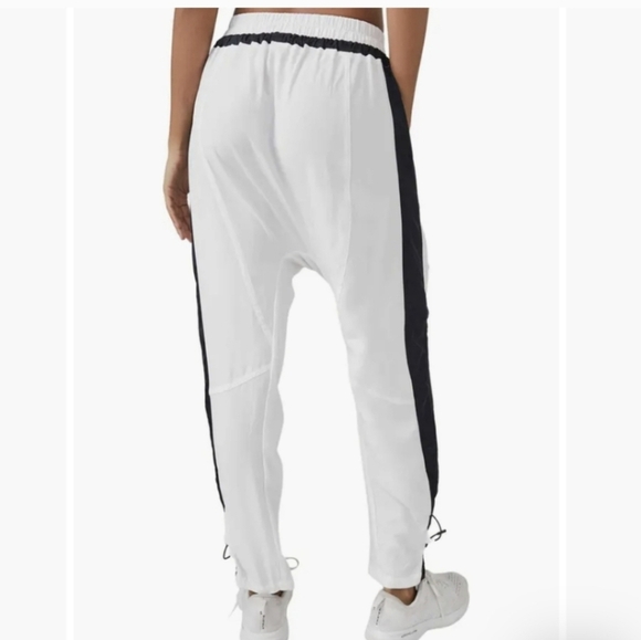 FP Movement Tricked Out Colorblocked Cargo Pants - Size M - Picture 3 of 16